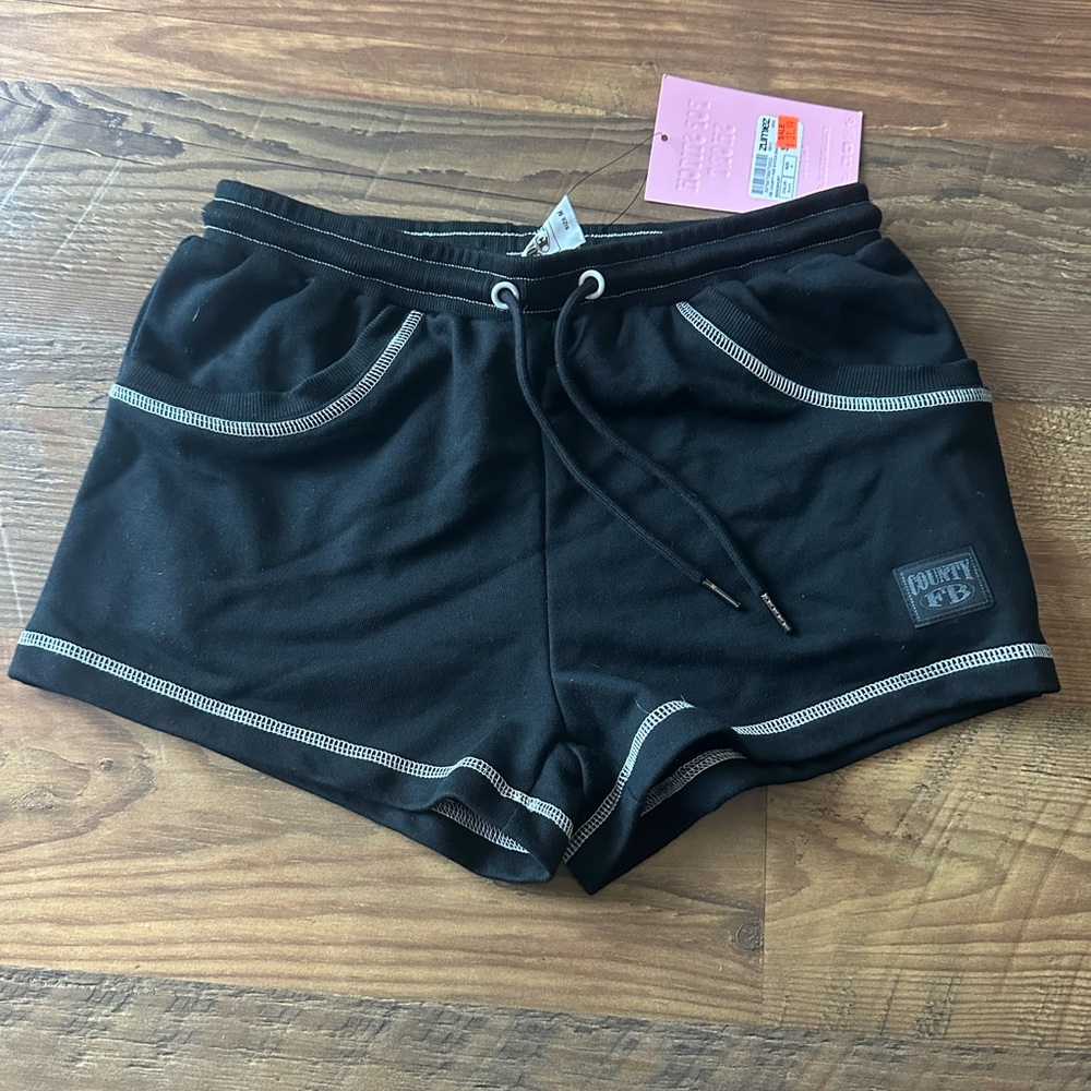 NWT County FB Pop Stitch Black Womens Sweat Shorts